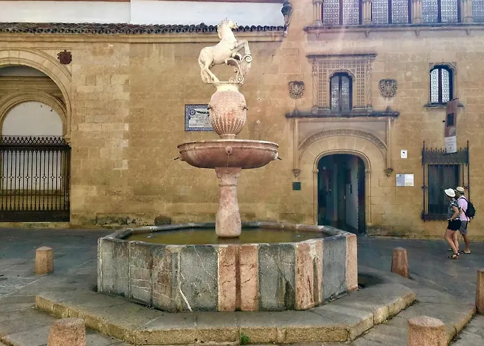 Patio De Lineros